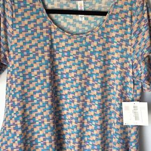 LuLaRoe Perfect T